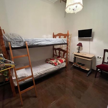Apartamento En Pleno Centro De Marchena 3 Dormitorios 3 Banos Privados ภายนอก รูปภาพ