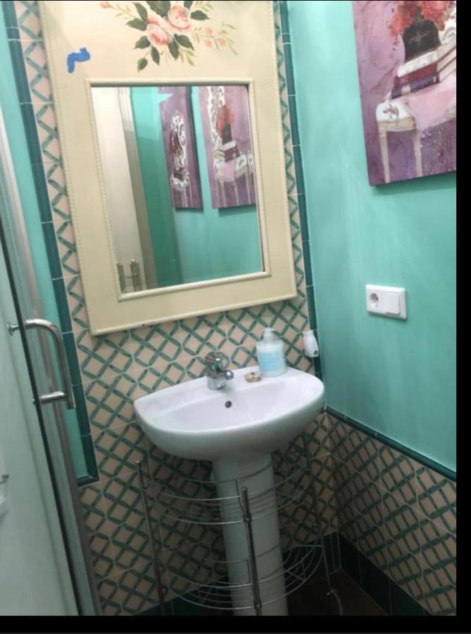 Apartamento En Pleno Centro De Marchena 3 Dormitorios 3 Banos Privados ภายนอก รูปภาพ