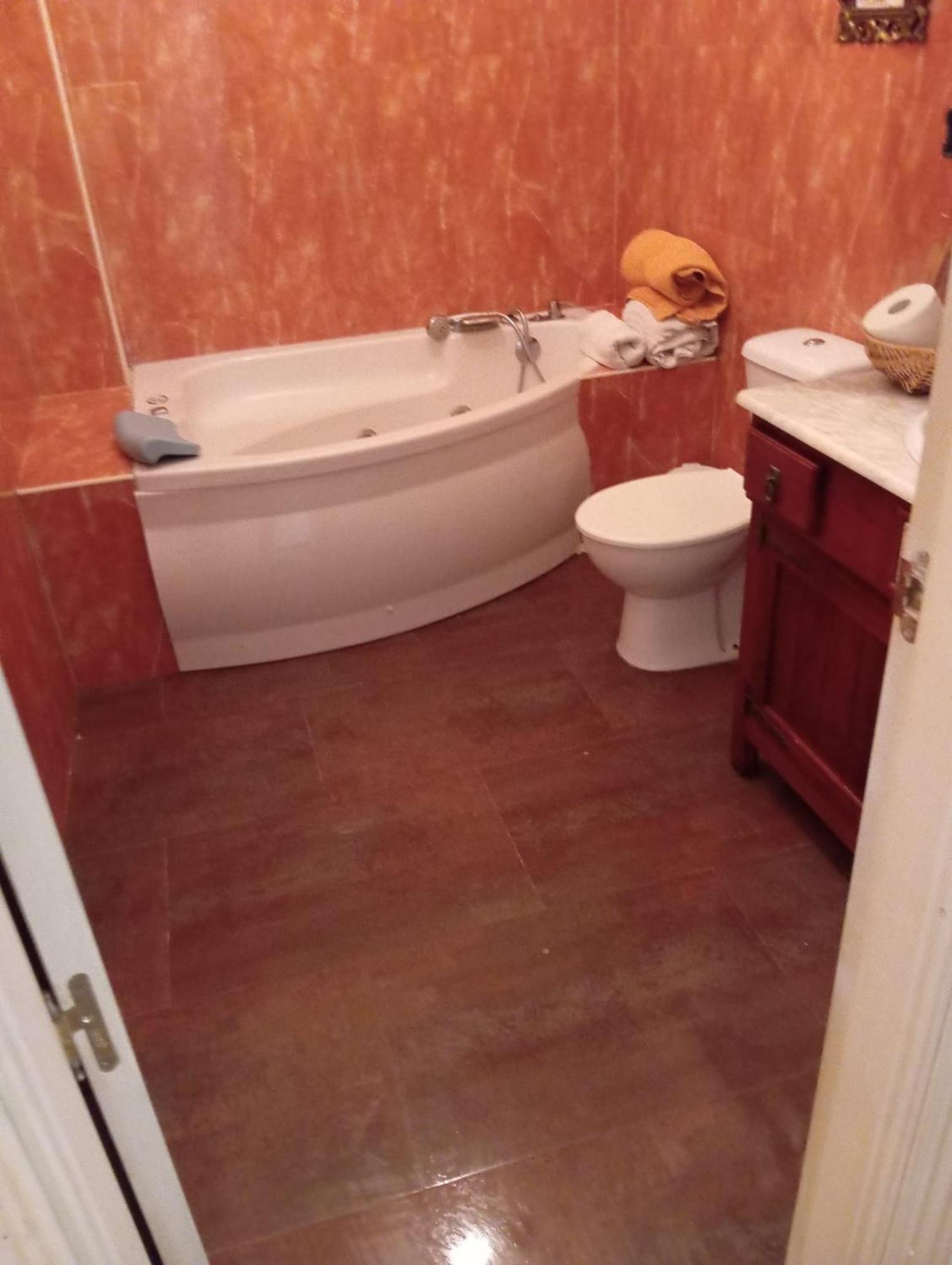 Apartamento En Pleno Centro De Marchena 3 Dormitorios 3 Banos Privados ภายนอก รูปภาพ