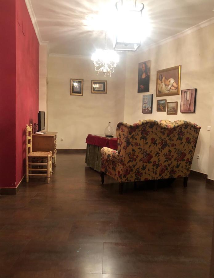 Apartamento En Pleno Centro De Marchena 3 Dormitorios 3 Banos Privados ภายนอก รูปภาพ