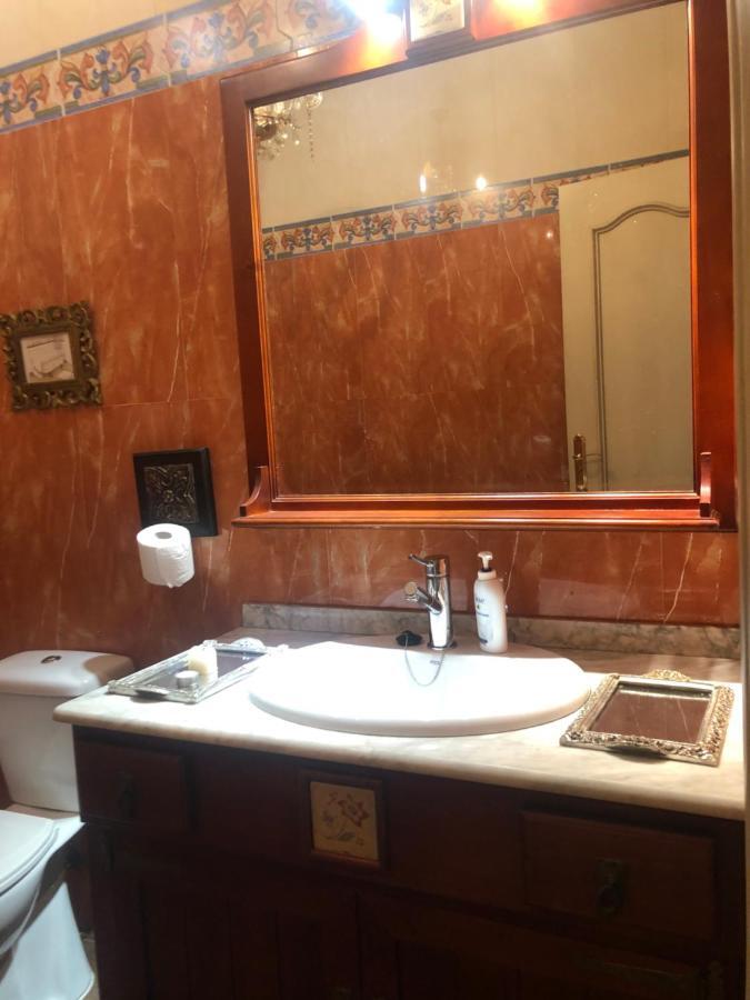 Apartamento En Pleno Centro De Marchena 3 Dormitorios 3 Banos Privados ภายนอก รูปภาพ