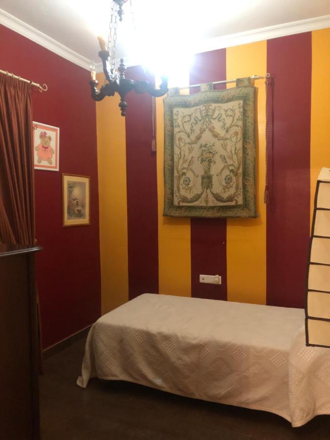 Apartamento En Pleno Centro De Marchena 3 Dormitorios 3 Banos Privados ภายนอก รูปภาพ